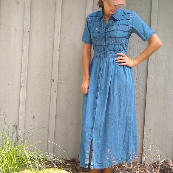 Vintage Dresses & Skirts - Vintage • Embroidered button front denim dress